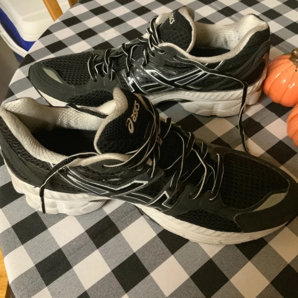 Asics Gel Nimbus men’s shoe